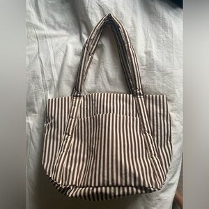 NWT BAGGU mini cloud bag in burgundy/brown stripe. Rare and sold out colorway.